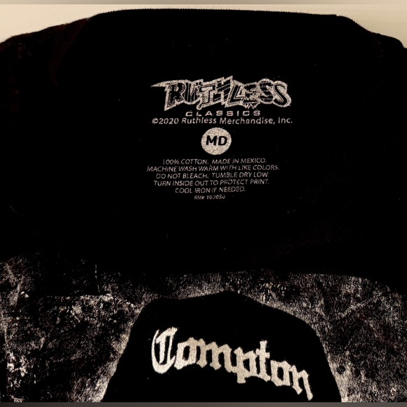 NWOT Eazy-E Straight Outta Compton Men’s Medium Tee - Picture 5 of 7